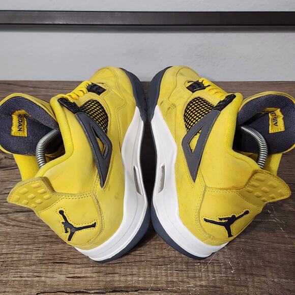 Air Jordan 4 Retro Men\'s Athletic Basketball Shoes Sneakers Size 8.5 Lightning main image 5